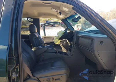 2005 Chevrolet Silverado 1500 Lt z USA, uszkodzony, nr VIN 2GCEC13T451384031